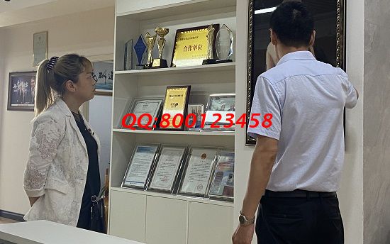 6月18日，在家做手工活掙錢，成千上萬(wàn)的人選擇了這里的勵(lì)志珠珠繡手工活外發(fā)加工項(xiàng)目，手工之家接待考察加工客戶剪影