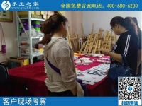 拎著勵志珠珠繡去送禮，河北滄州白女士給娘家人帶來就業(yè)增收的好項目